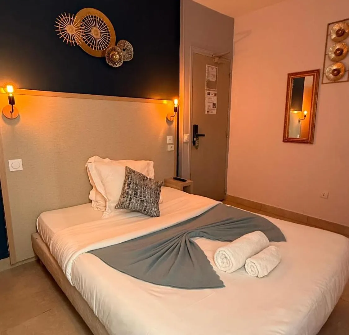 פריז Hotel De Choisy צרפת