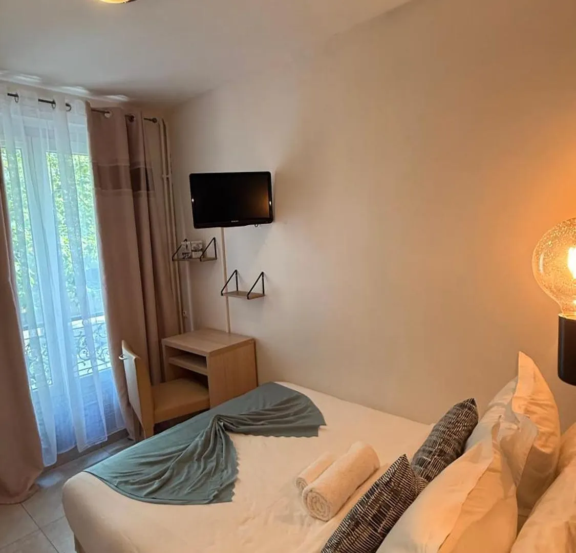Hotel De Choisy Париж