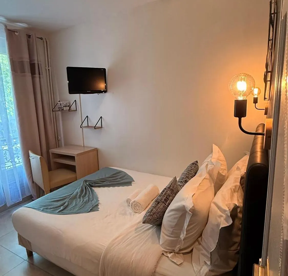 Hotel De Choisy Париж